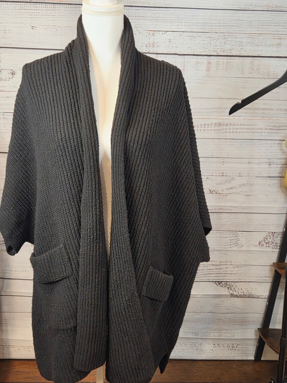 Aerie Black Chunky Knit Open Front Cardigan Oversized Pockets Batwing Sleeve